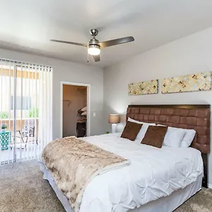 3 Bedroom - Tpc Golf, Shopping & Dining 3 Miles With Parking -1025 Phoenix